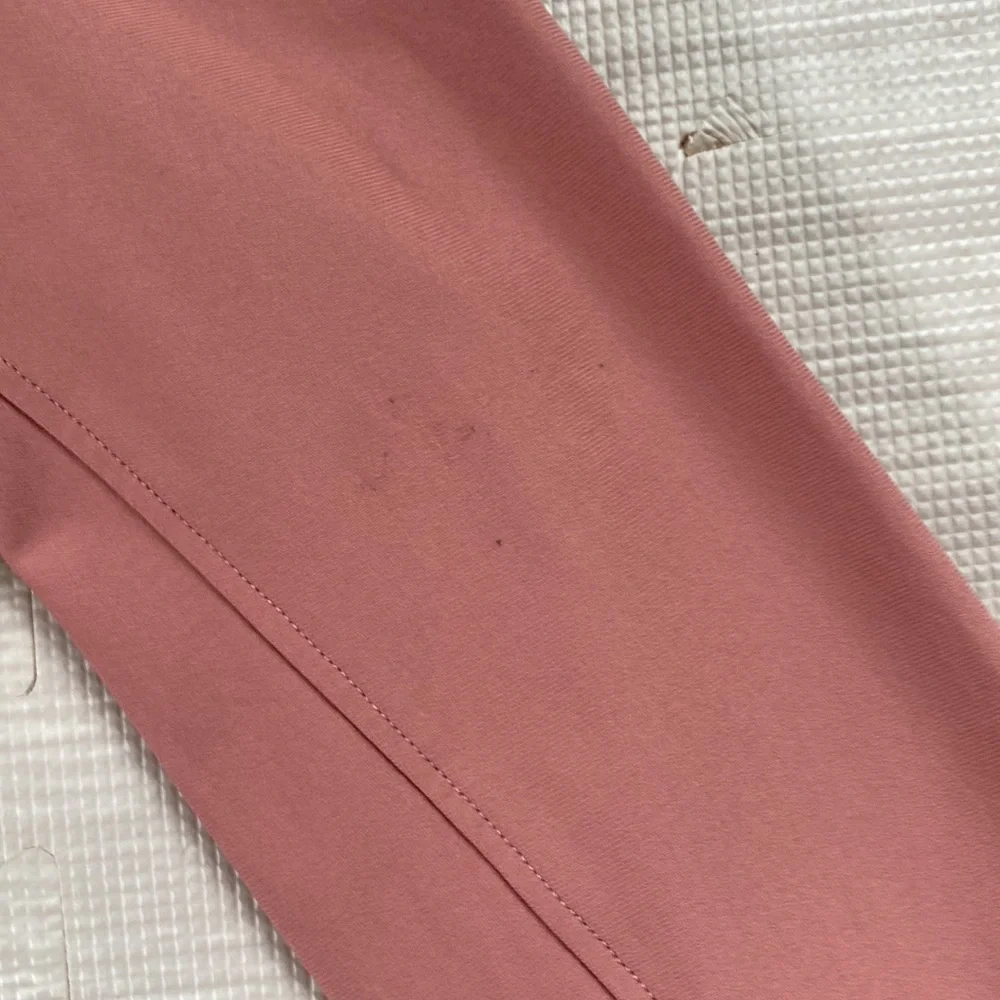 Women’s Under Armour Fitted Quarter Zip - Picture 3 of 3